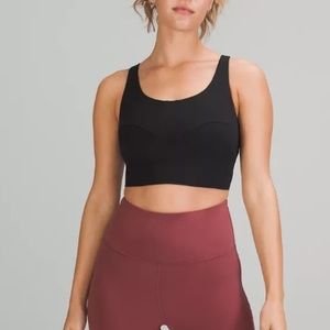 Lululemon Nulu Front Dart bra size 4